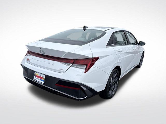 2025 Hyundai Elantra Hybrid Limited