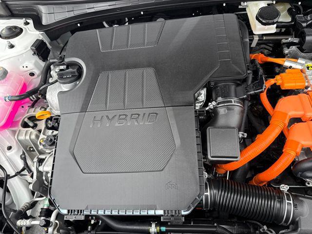 2025 Hyundai Elantra Hybrid Limited