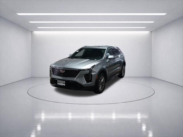 2025 Cadillac XT4 AWD Premium Luxury