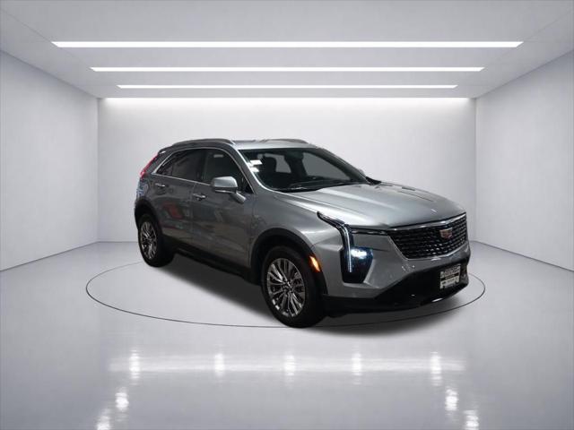 2025 Cadillac XT4 AWD Premium Luxury