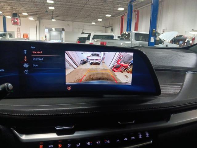 2025 Cadillac XT4 AWD Premium Luxury