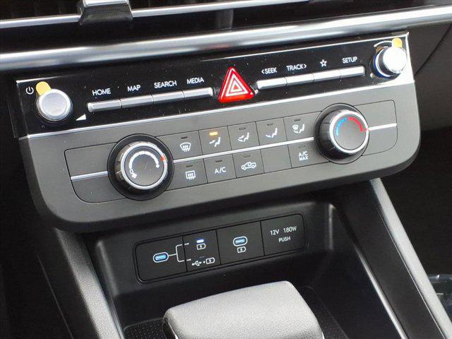 2026 Hyundai Santa Cruz SE