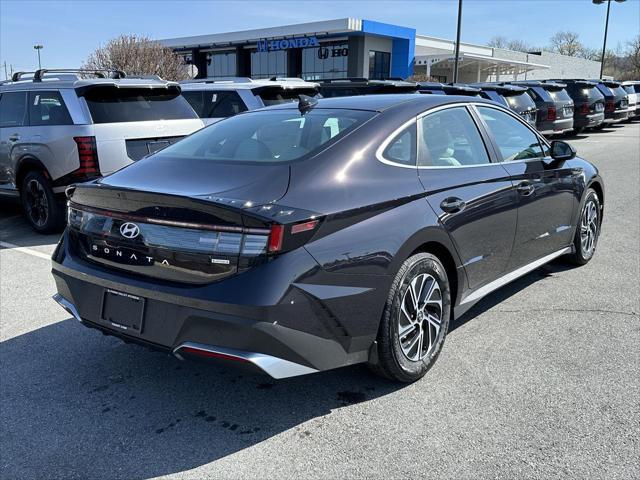 2026 Hyundai Sonata Hybrid Blue