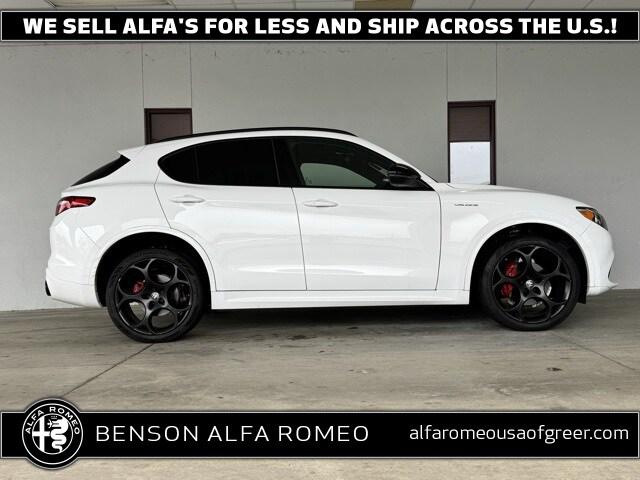 2022 Alfa Romeo Stelvio Veloce Ti AWD