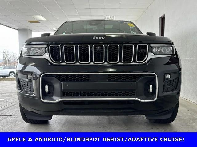 2023 Jeep Grand Cherokee Overland 4x2 2023 Jeep Grand Cherokee Overland 4x2