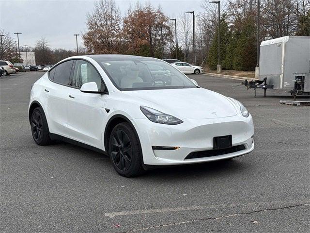 2024 Tesla Model Y Long Range Dual Motor All-Wheel Drive