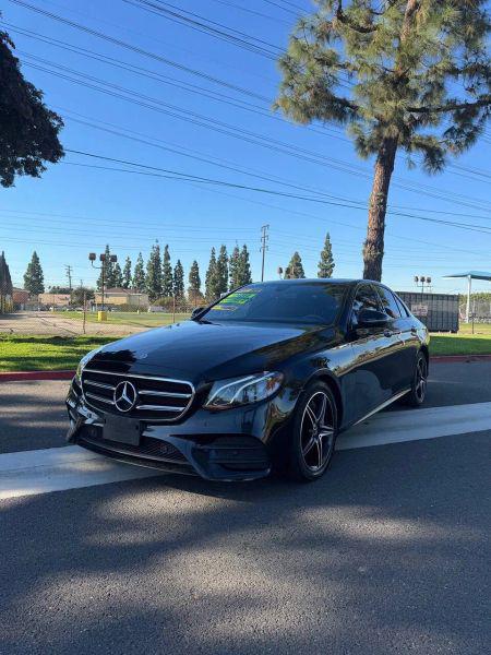 2019 Mercedes-Benz E-CLASS E 300 E 300