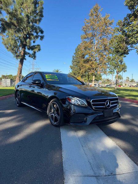 2019 Mercedes-Benz E-CLASS E 300 E 300
