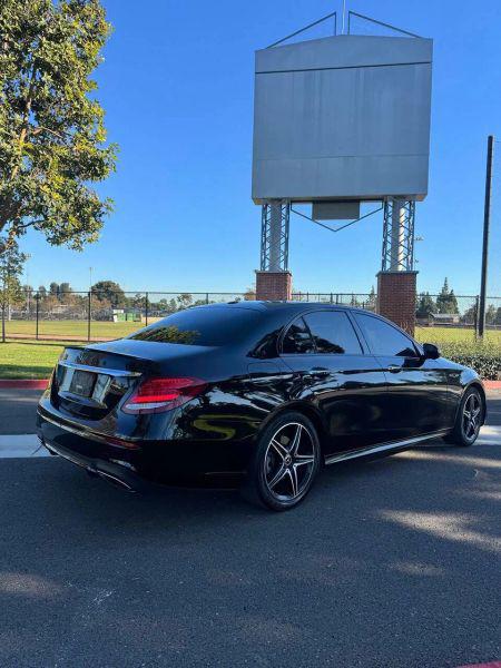 2019 Mercedes-Benz E-CLASS E 300 E 300