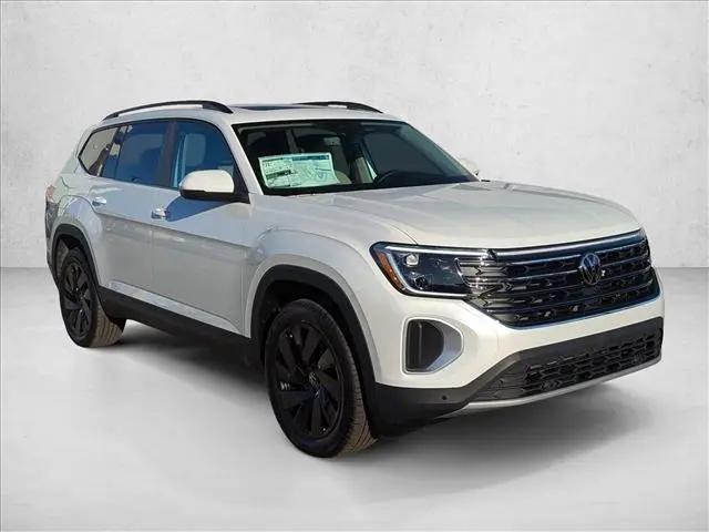 2026 Volkswagen Atlas SE with Technology