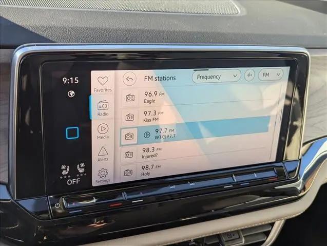 2026 Volkswagen Atlas SE with Technology
