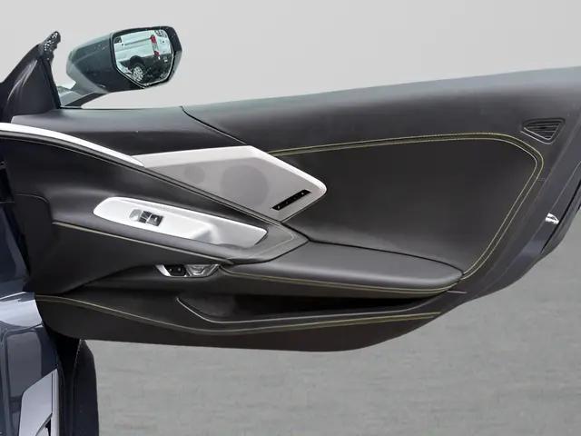 2021 Chevrolet Corvette Stingray RWD Convertible 3LT