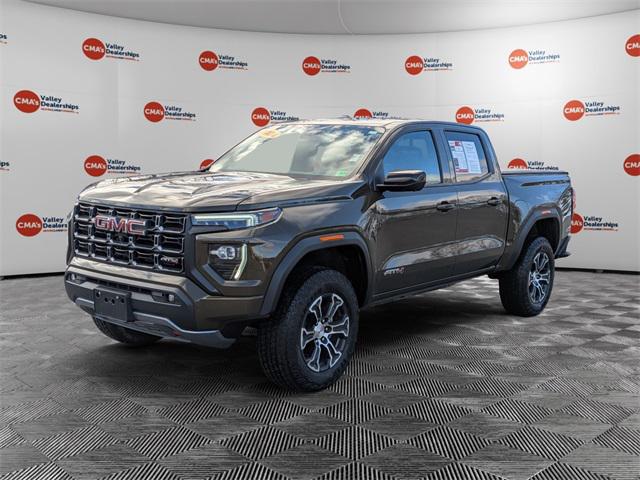 2024 GMC Canyon 4WD AT4