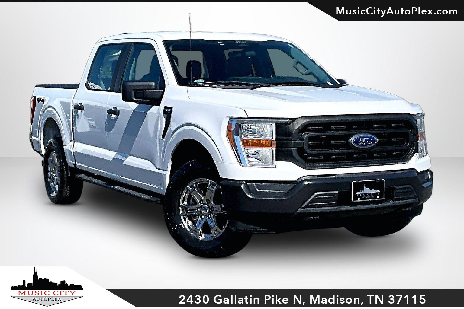 OXFORD WHITE 2022 Ford F-150 XL SuperCrew 4WD Pickup Truck Four-Wheel Drive Automatic