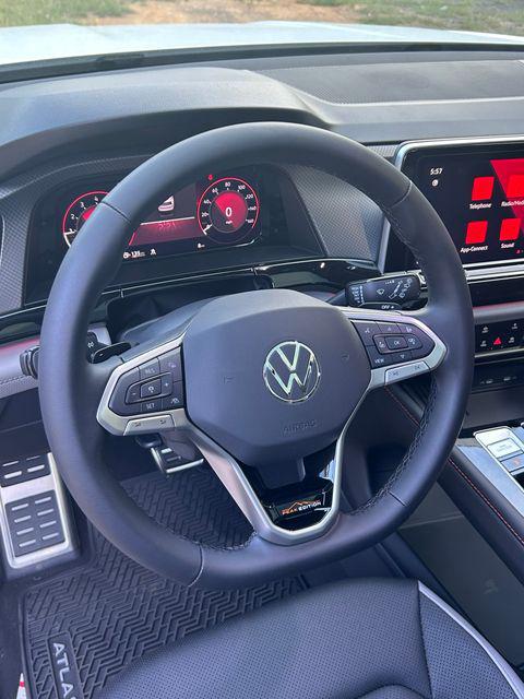 2026 Volkswagen Atlas Peak Edition