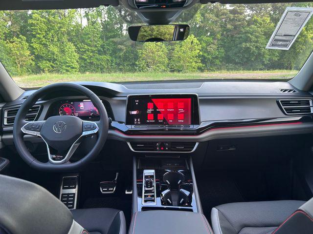 2026 Volkswagen Atlas Peak Edition