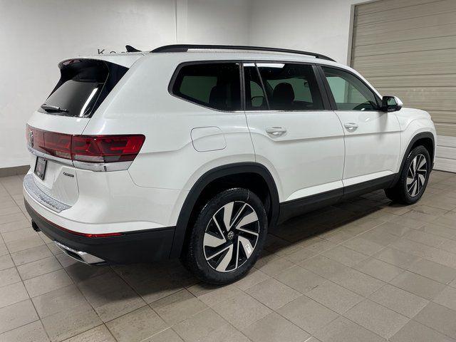 2026 Volkswagen Atlas SE with Technology