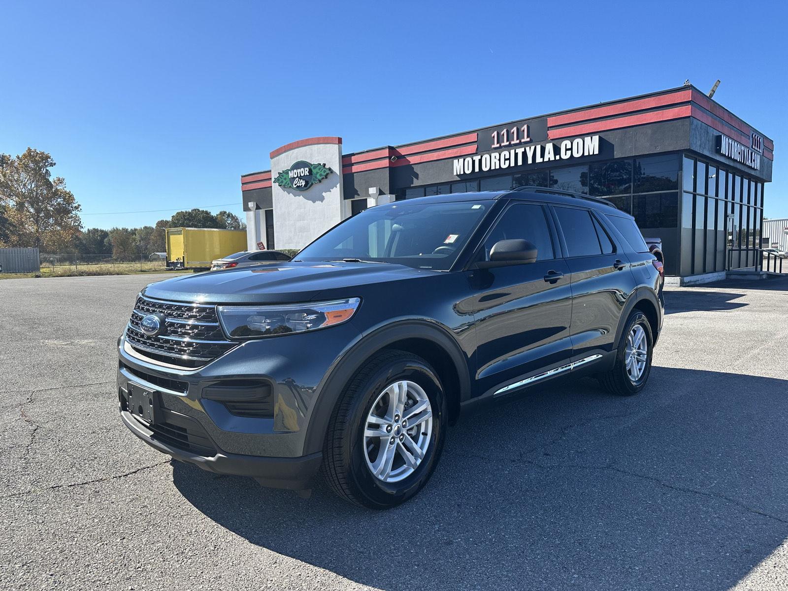 2024 Ford Explorer XLT's photo