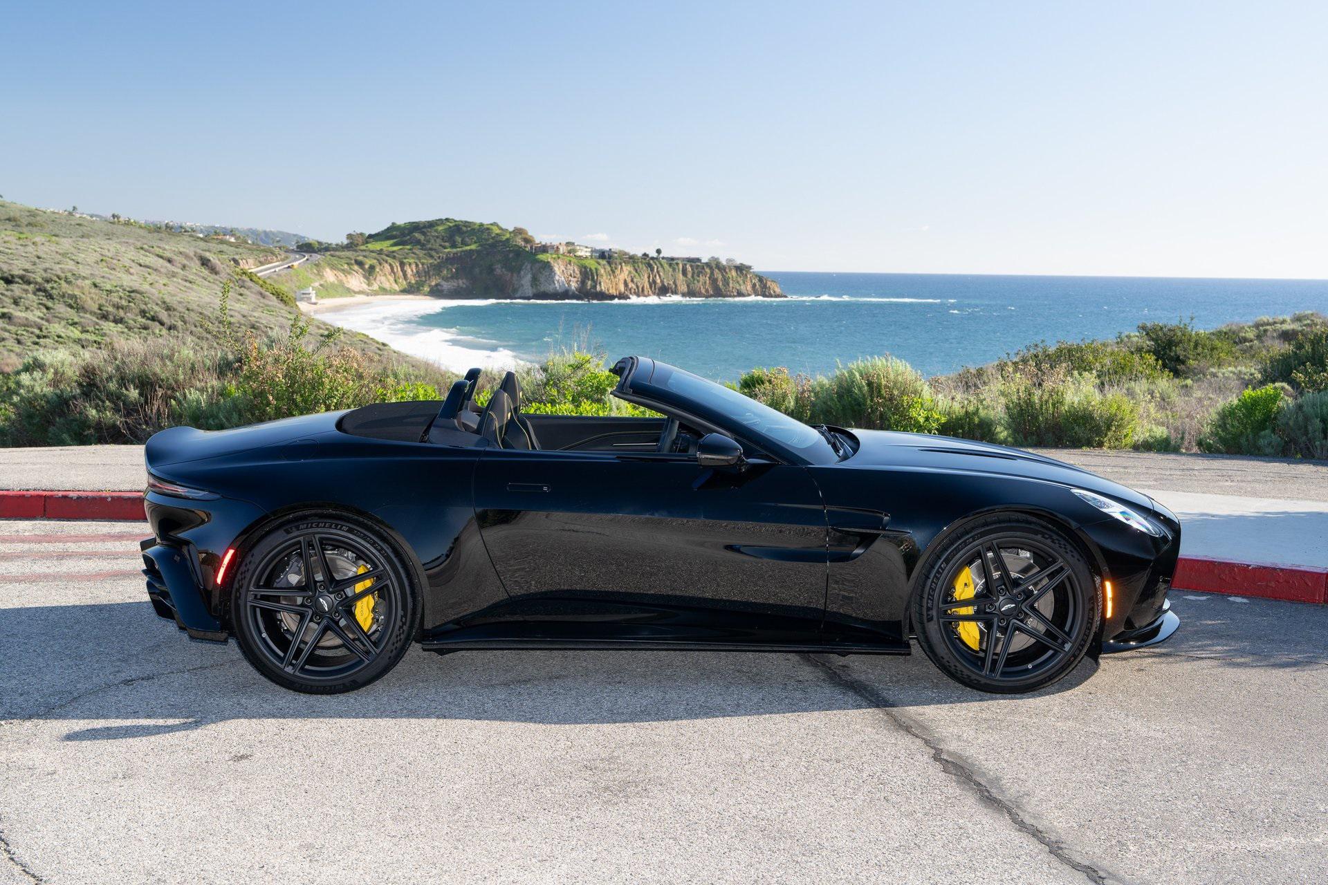 Aston Martin 2026 Vantage 