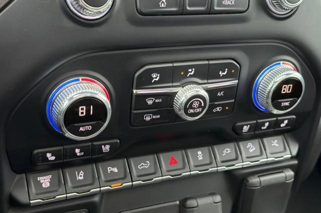 2022 GMC Sierra 2500HD 4WD Crew Cab Standard Bed AT4