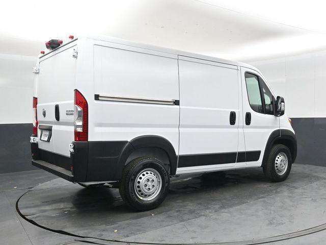 2026 Ram ProMaster Cargo Van Tradesman Low Roof 118" WB w/Pass Seat