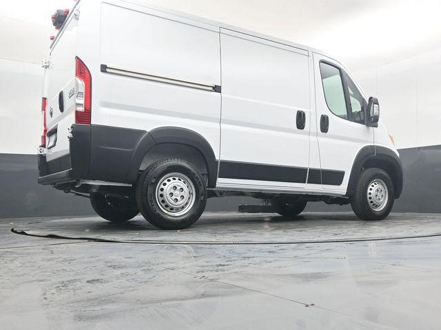 2026 Ram ProMaster Cargo Van Tradesman Low Roof 118" WB w/Pass Seat