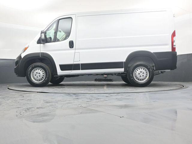 2026 Ram ProMaster Cargo Van Tradesman Low Roof 118" WB w/Pass Seat