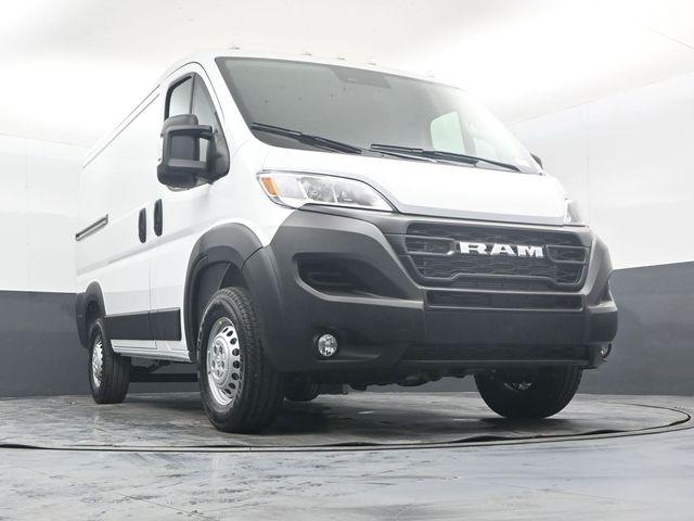 2026 Ram ProMaster Cargo Van Tradesman Low Roof 118" WB w/Pass Seat