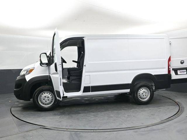 2026 Ram ProMaster Cargo Van Tradesman Low Roof 118" WB w/Pass Seat