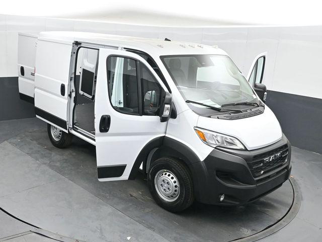 2026 Ram ProMaster Cargo Van Tradesman Low Roof 118" WB w/Pass Seat