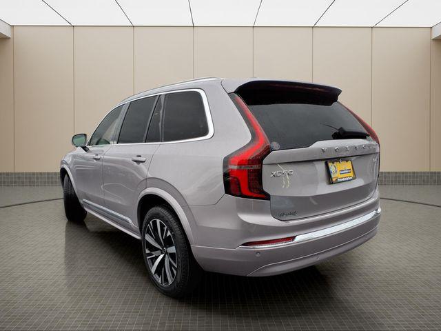 2026 Volvo XC90 Core, B6 AWD Gas (mild hybrid), Gasoline, Bright, 7 Seats