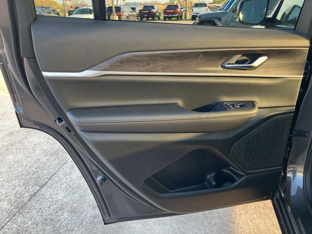 2025 Jeep Grand Cherokee L Limited 4x4