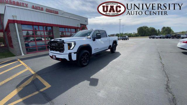 2026 GMC Sierra 2500HD Crew Cab, Standard Bed, AT4, 4WD