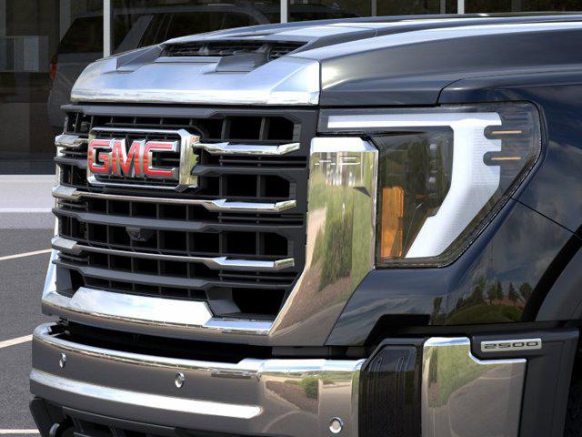 2026 GMC Sierra 2500HD Crew Cab, Standard Bed, SLT, 4WD