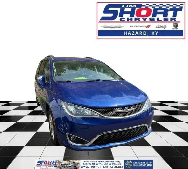 2019 Chrysler Pacifica Limited for sale in Hazard, KY