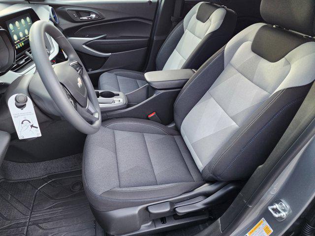 2026 Chevrolet Trax FWD LS