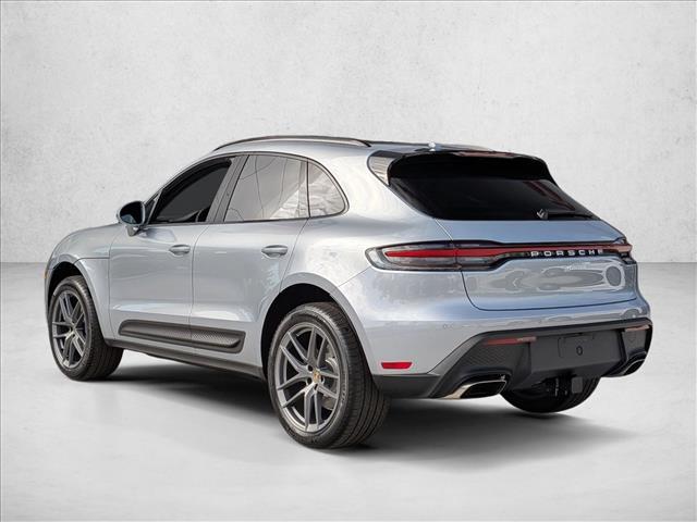 2026 Porsche Macan AWD