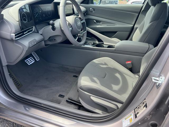 2025 Hyundai Elantra Hybrid SEL Sport