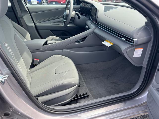 2025 Hyundai Elantra Hybrid SEL Sport