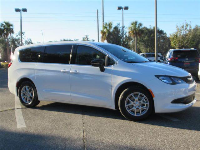 2026 Chrysler Voyager VOYAGER LX