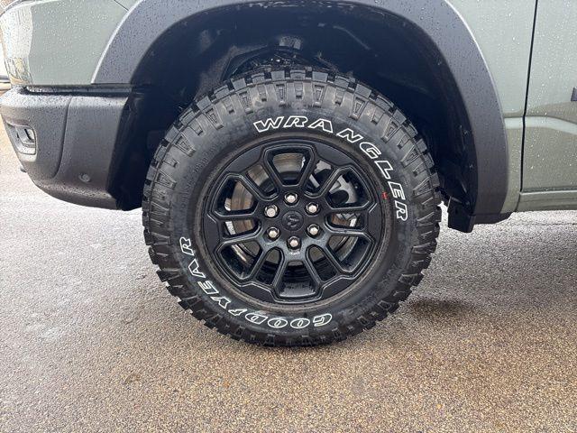 2026 Ram 1500 Rebel Crew Cab 4x4 5'7" Box