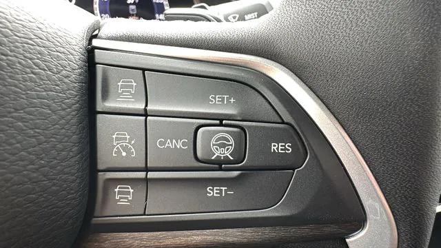 2026 Jeep Grand Cherokee Limited Reserve