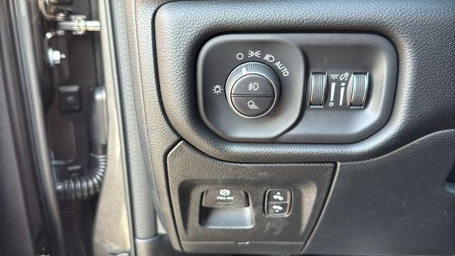 2026 Ram 1500 Rebel Crew Cab 4x4 5'7" Box