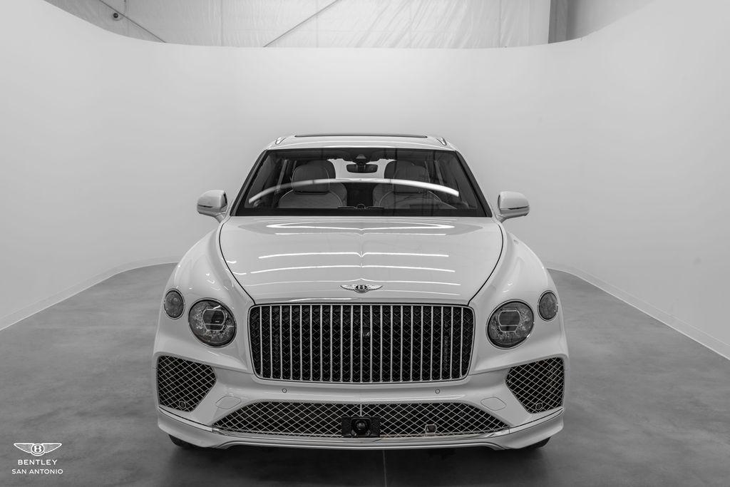 2025 Bentley Bentayga - Photo 11