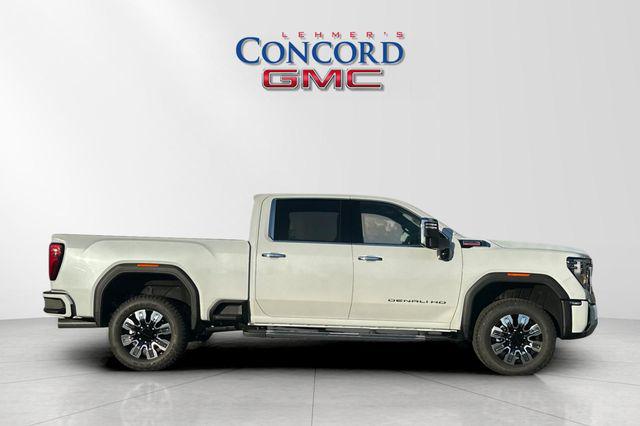2026 GMC Sierra 2500HD Crew Cab, Standard Bed, Denali, 4WD