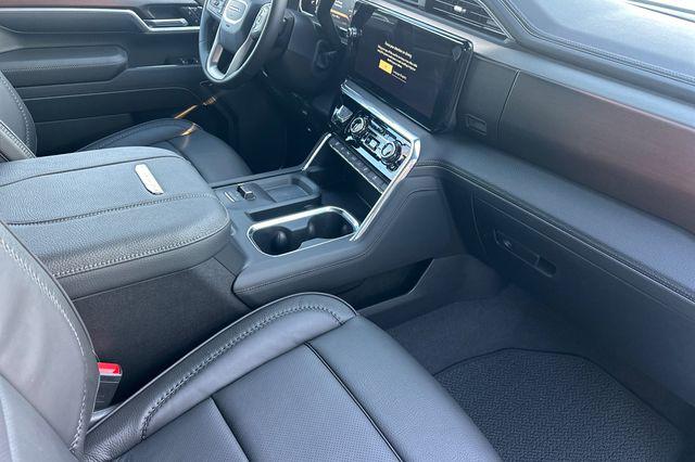 2026 GMC Sierra 2500HD Crew Cab, Standard Bed, Denali, 4WD