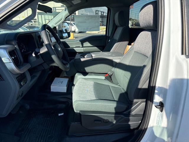 2024 Ford F-550 XLT