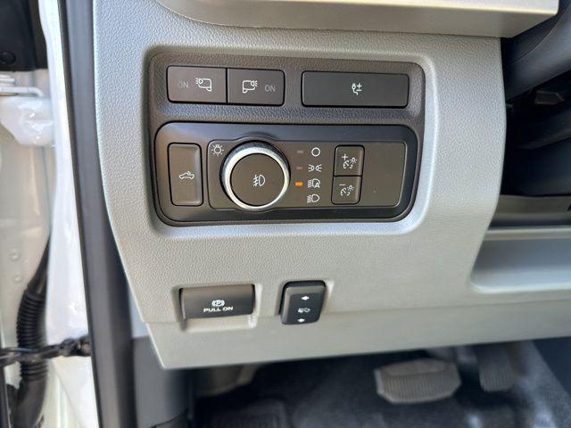 2024 Ford F-550 XLT