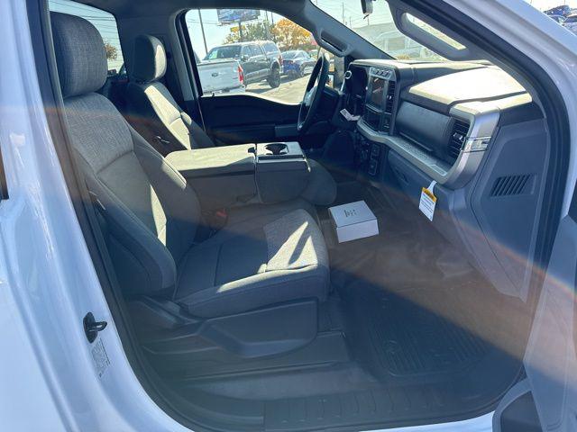 2024 Ford F-550 XLT