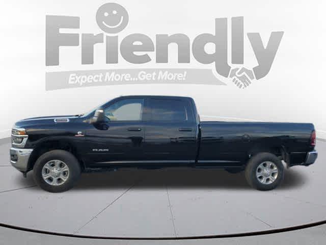 2025 RAM 3500 Big Horn Crew Cab 4x4 8 Box